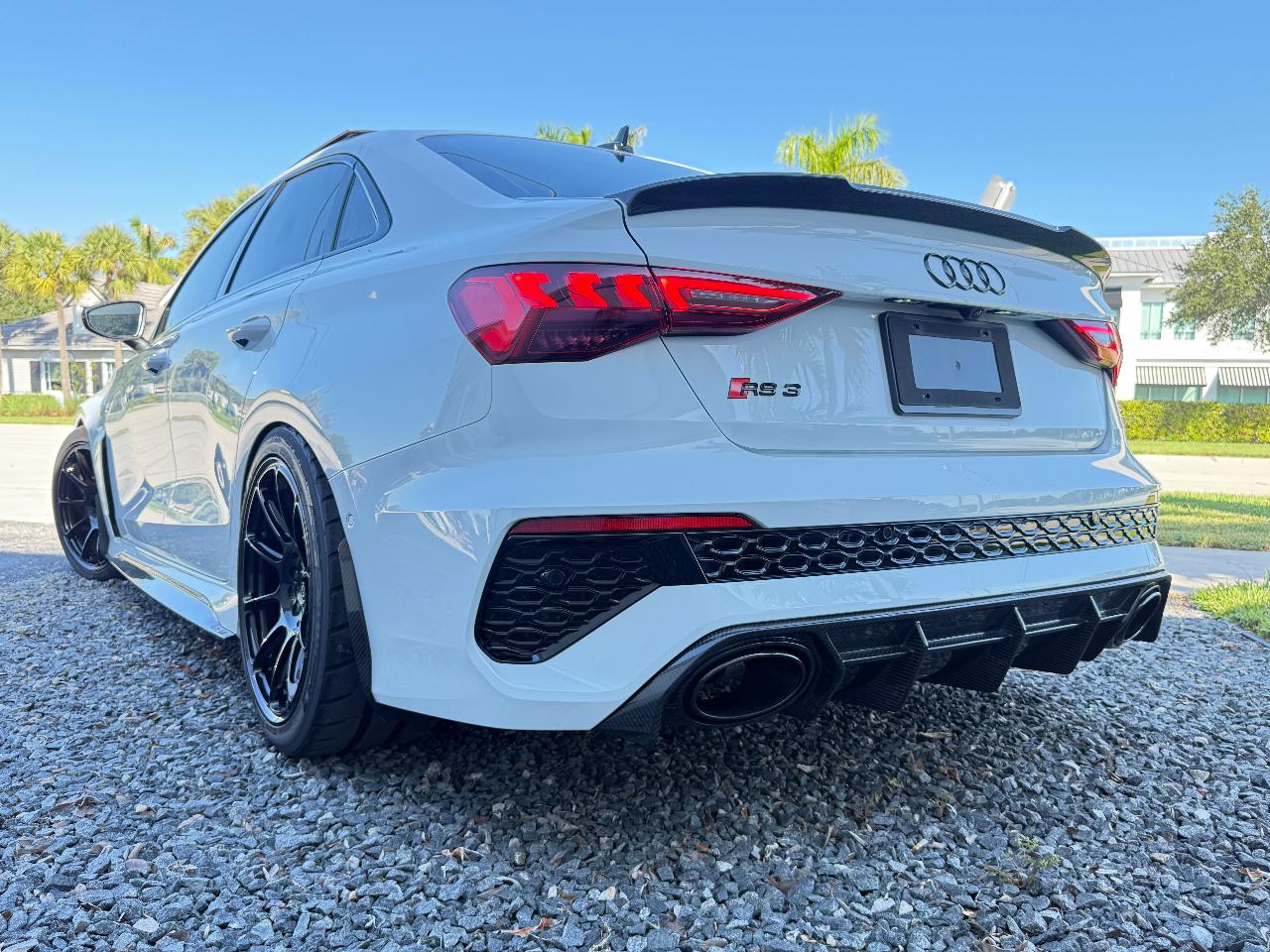 صورة 10 لـ 2024 AUDI RS 3 2.5T