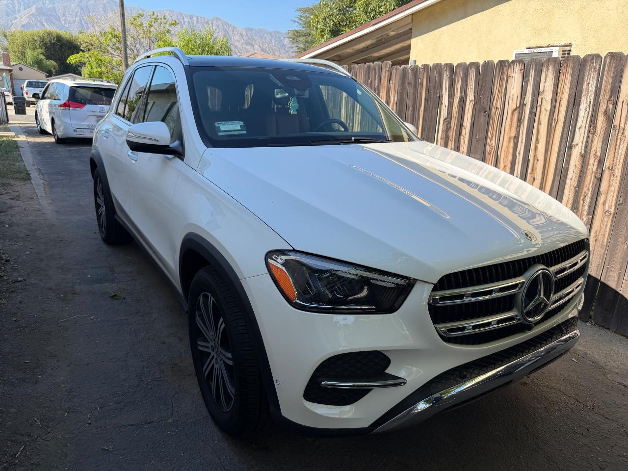 صورة 3 لـ 2024 Mercedes-BENZ GLE