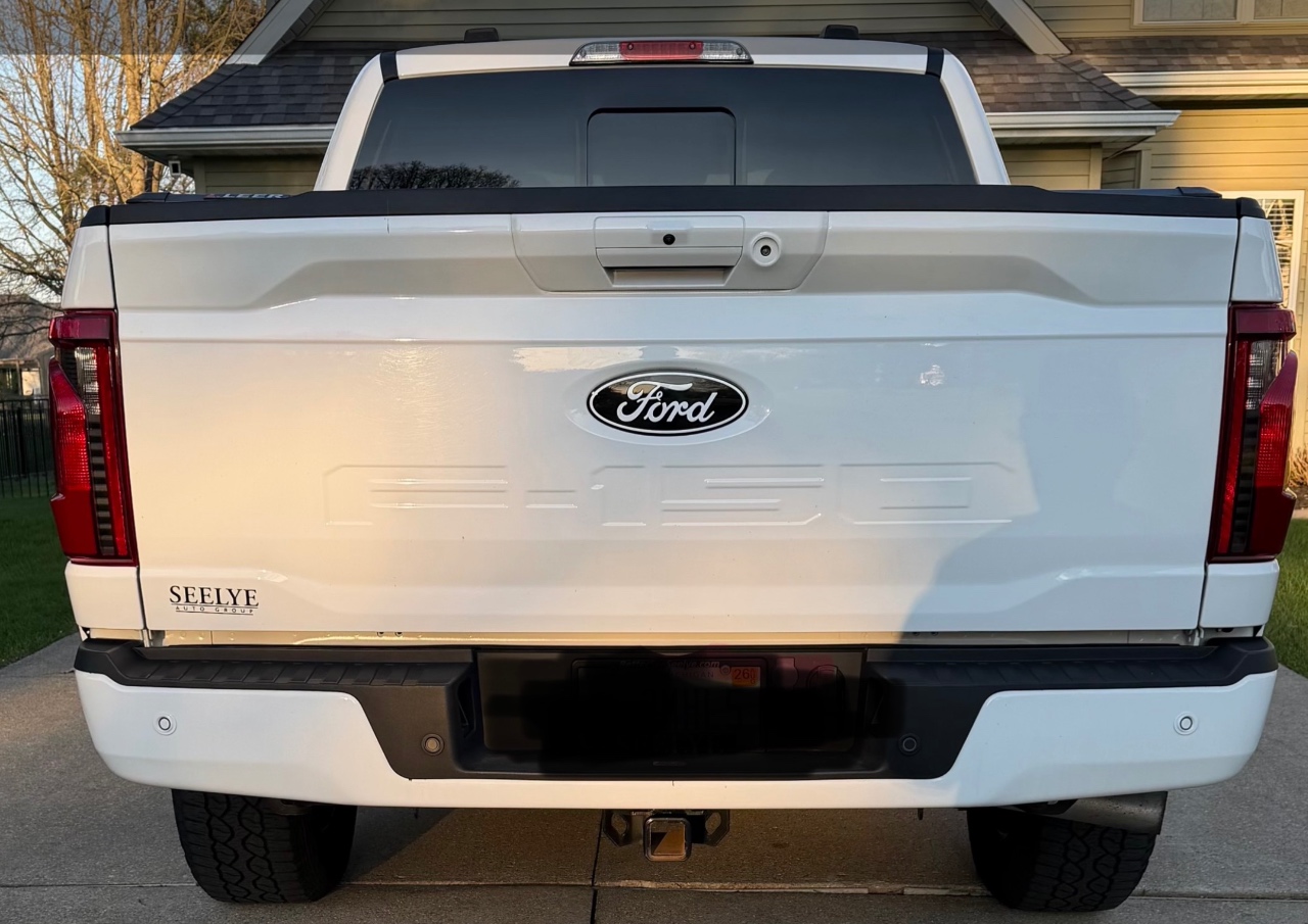 FORD F-150 XLT - 4