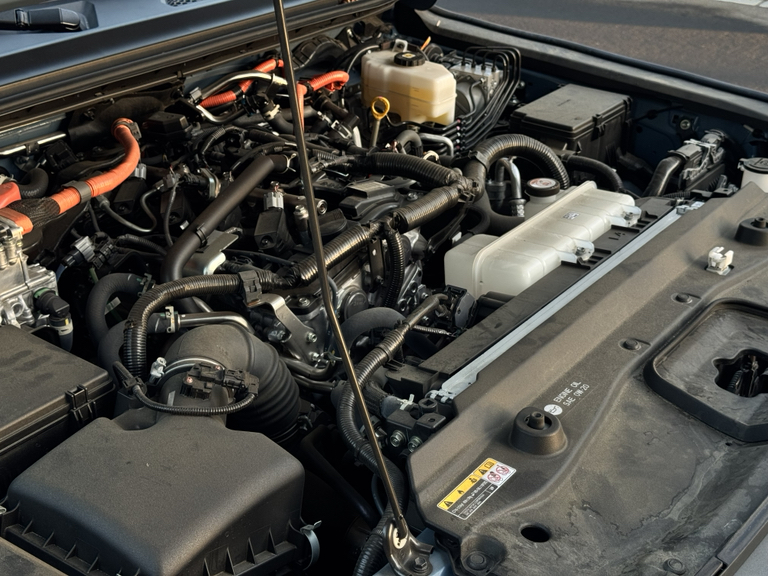 صورة 7 لـ 2024 Toyota LAND CRUISER BASE