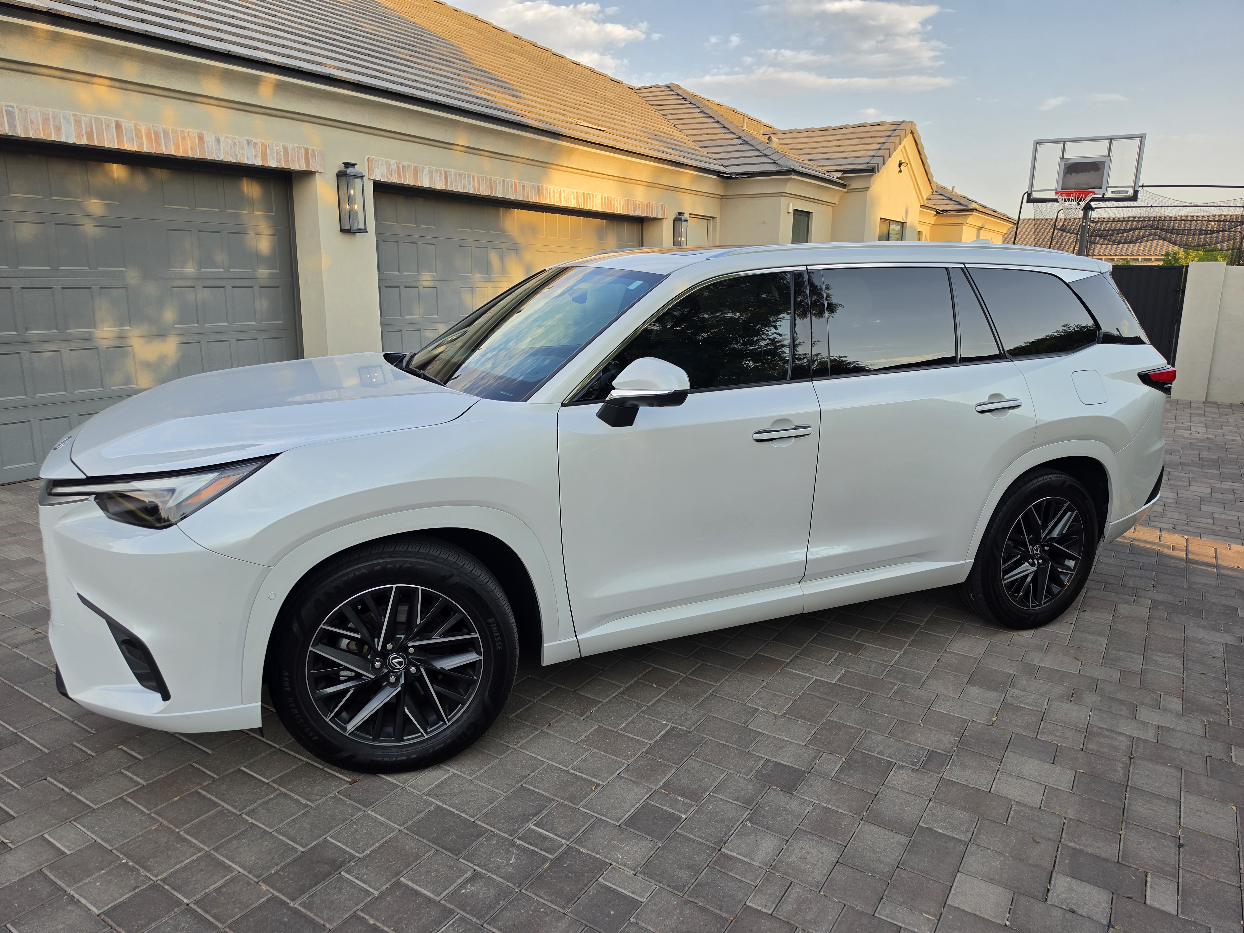 2024 Lexus TX 350 PREMIUM thumbnail 12