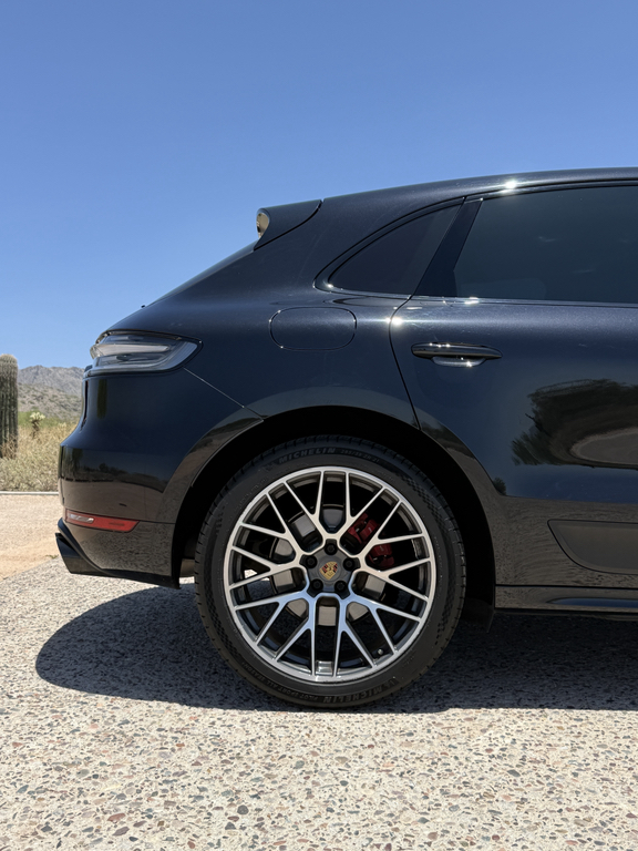 صورة 7 لـ 2021 Porsche MACAN MACAN GTS
