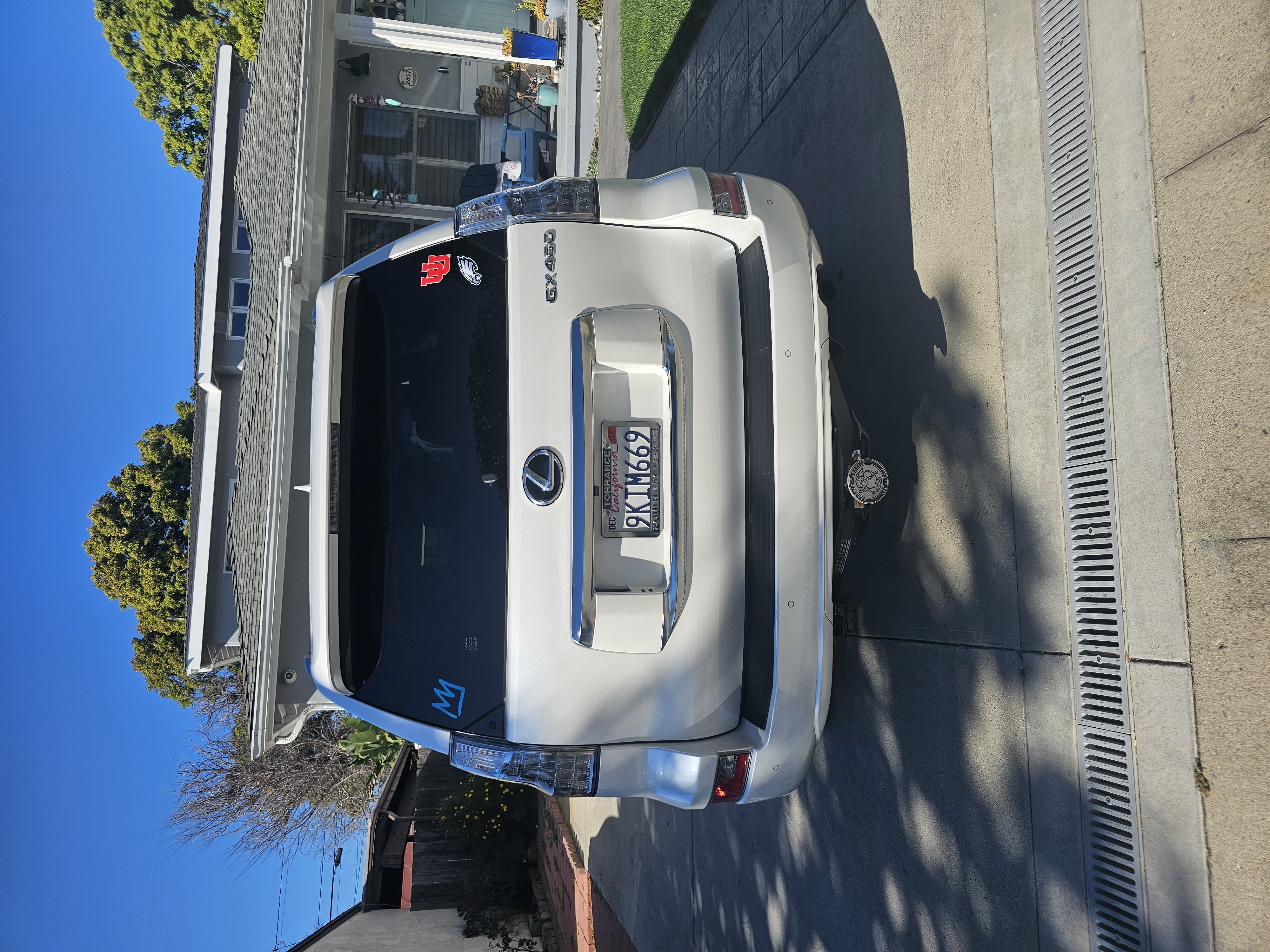 2023 Lexus GX 460 PREMIUM — фото 2