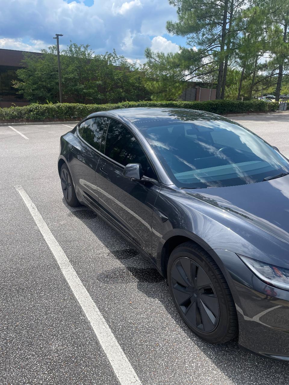 صورة 7 لـ 2025 Tesla MODEL 3 LONG RANGE RWD