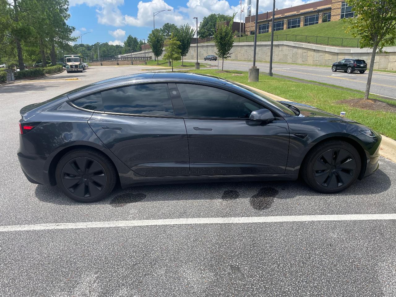 صورة 6 لـ 2025 Tesla MODEL 3 LONG RANGE RWD