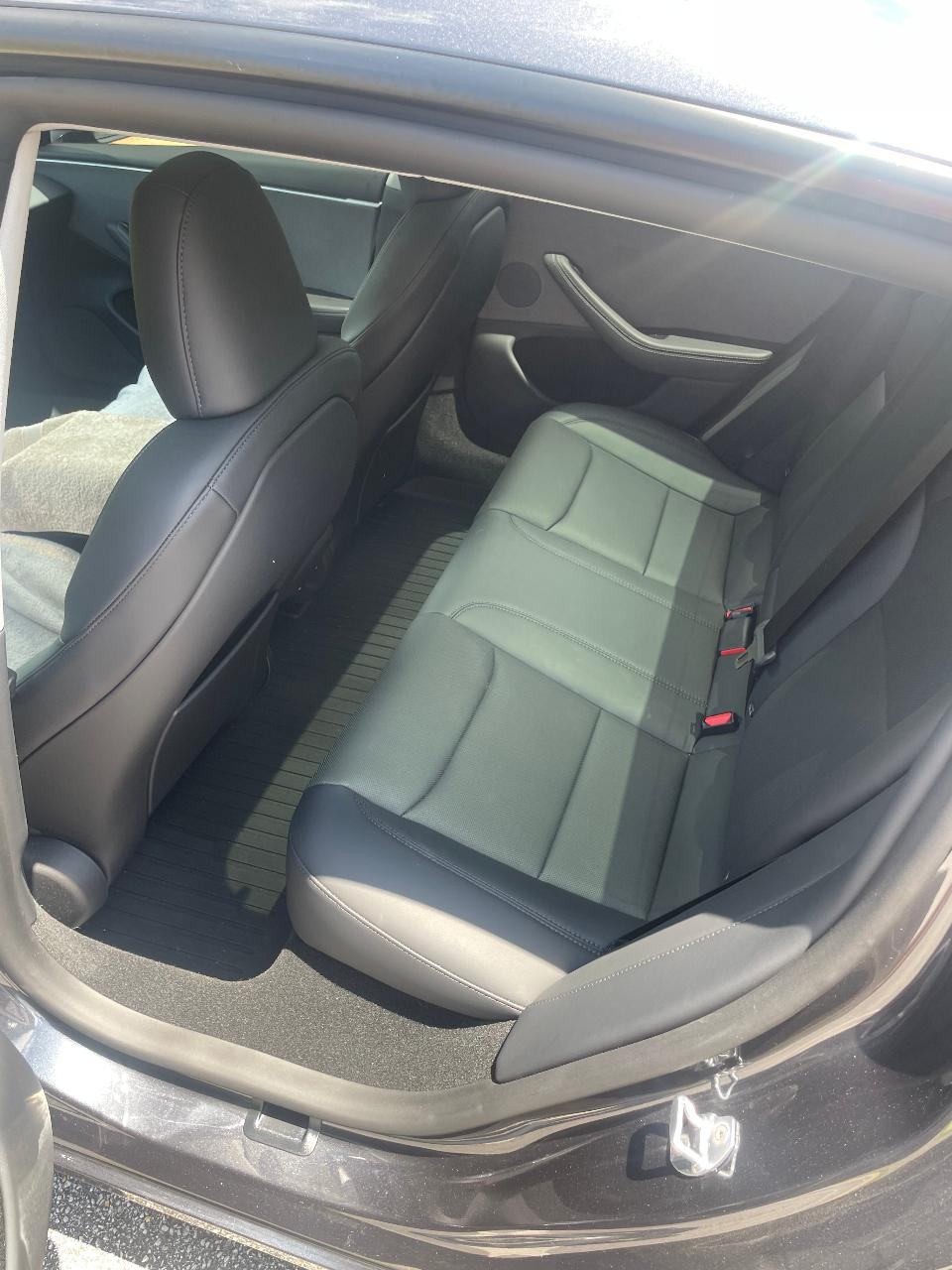 صورة 16 لـ 2025 Tesla MODEL 3 LONG RANGE RWD