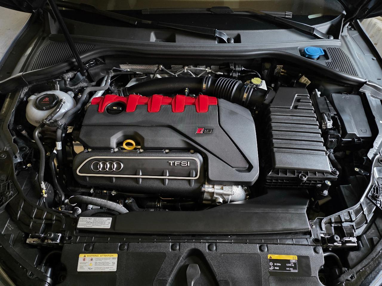 صورة 13 لـ 2024 AUDI RS 3 2.5T