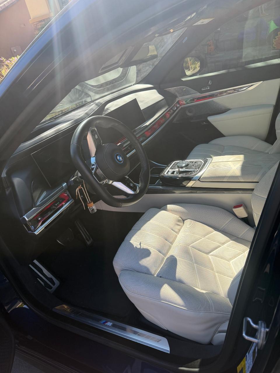 صورة 6 لـ 2023 BMW I7 XDRIVE60