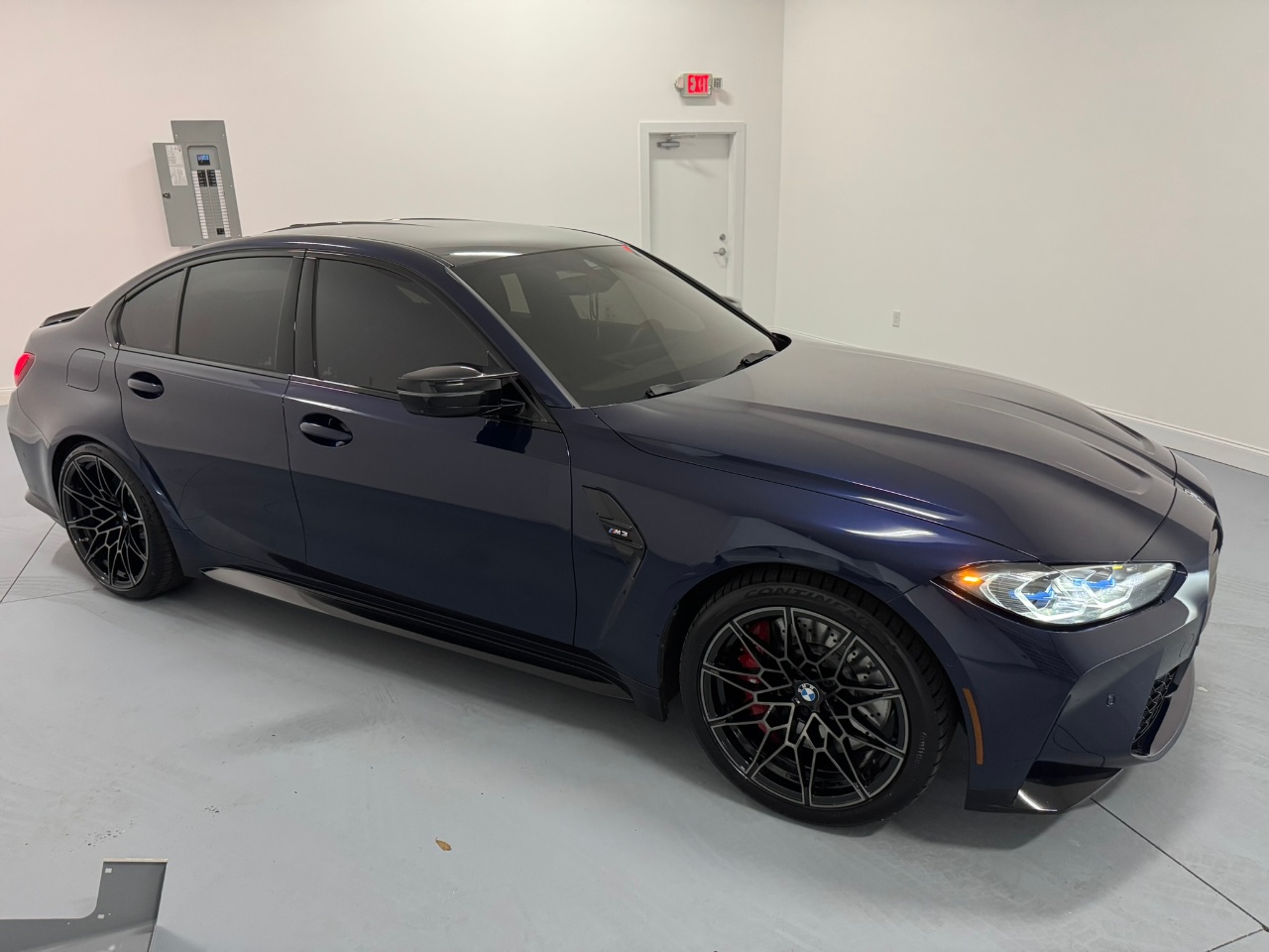 صورة مصغرة 11 لـ 2024 BMW M3 BASE