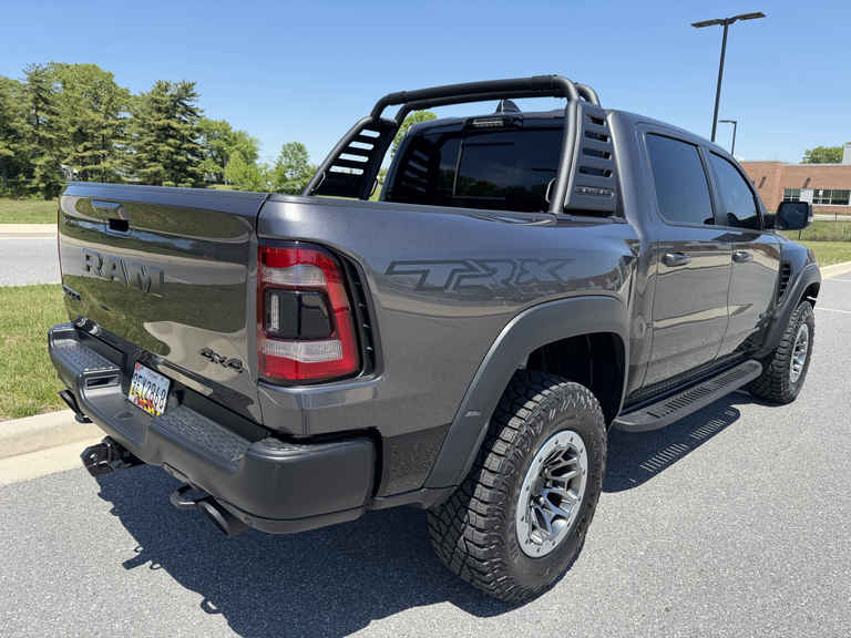 2022 RAM 1500 TRX 照片 4