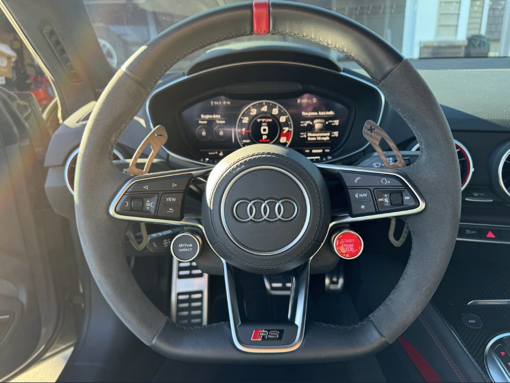 صورة 6 لـ 2022 AUDI TT RS 2.5T