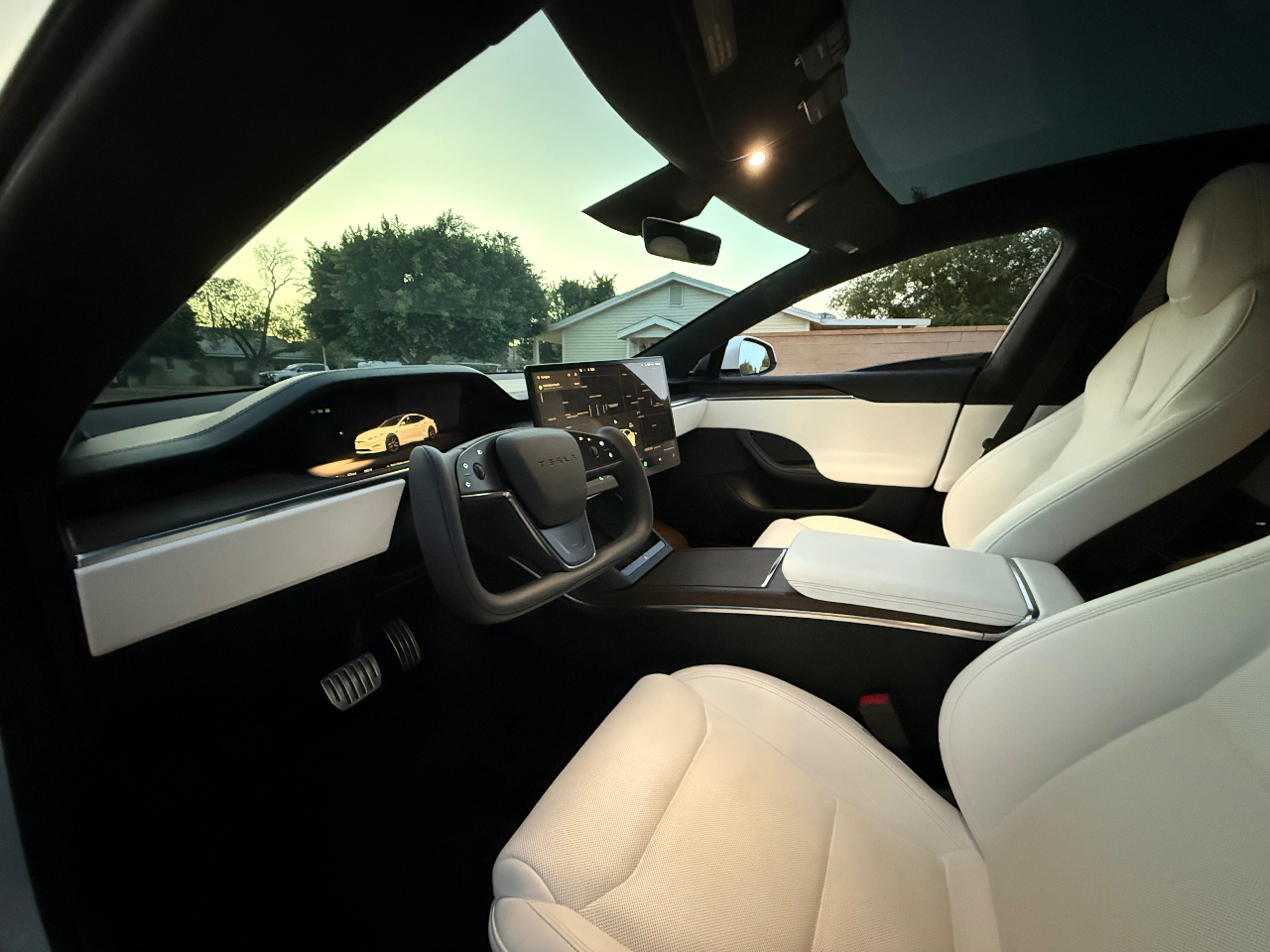 TESLA MODEL S BASE - 5