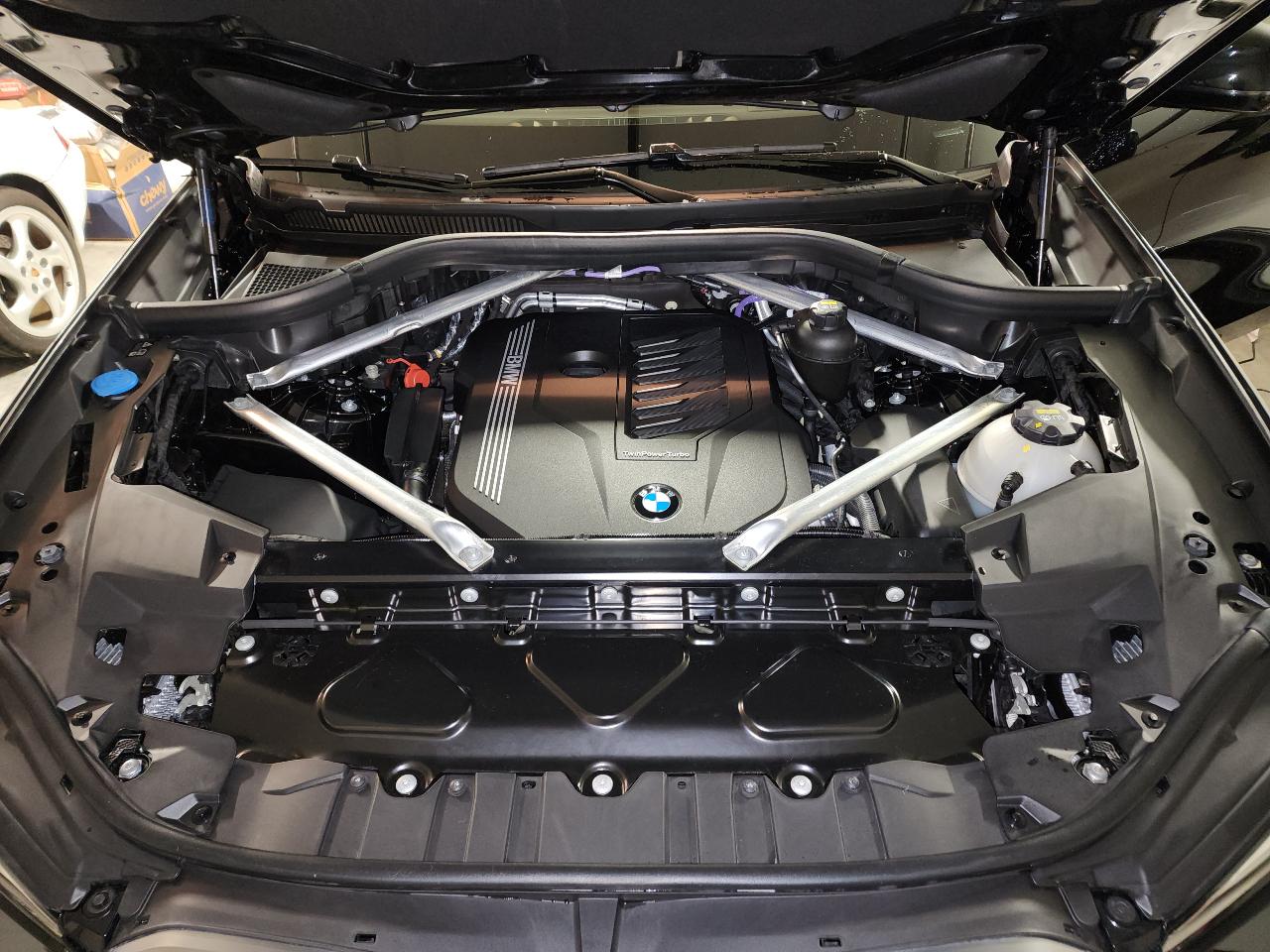 صورة مصغرة 15 لـ 2022 BMW X6 XDRIVE40I