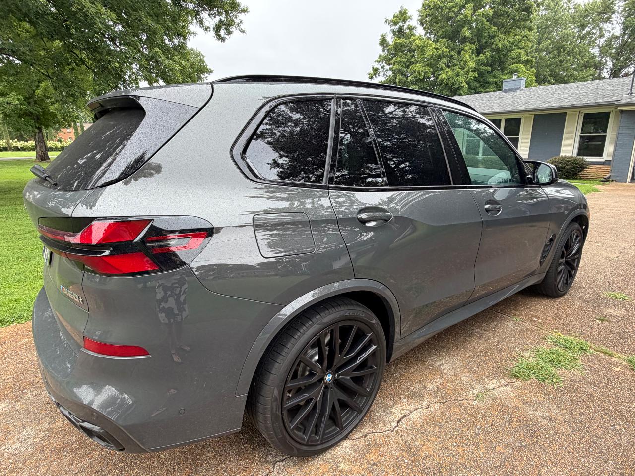 2024 BMW X5 M60I — миниатюра 16