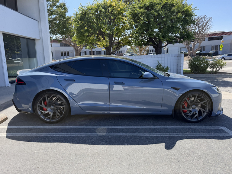 صورة 7 لـ 2026 Tesla MODEL S PLAID