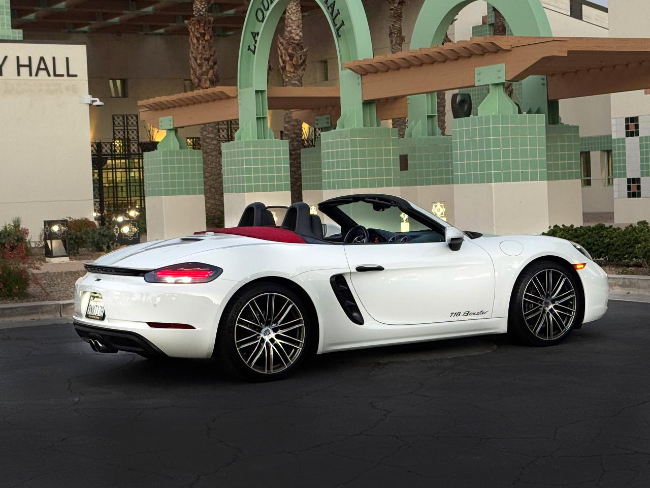 2024 Porsche 718 BOXSTER 缩略图 17