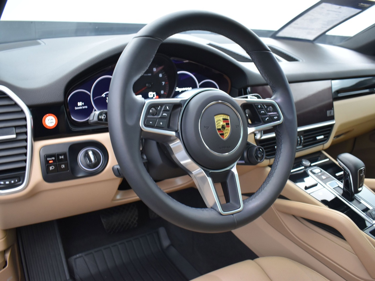 PORSCHE CAYENNE - 10