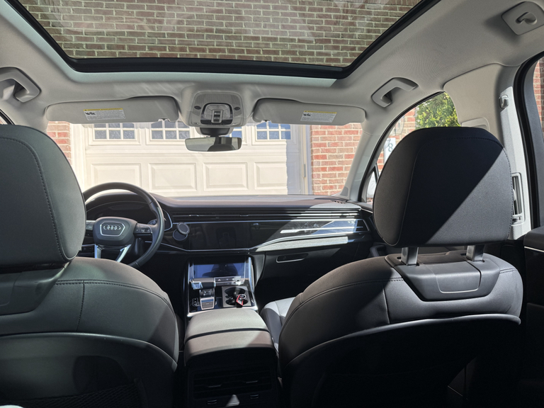 صورة 3 لـ 2024 AUDI Q7 45 PREMIUM PLUS