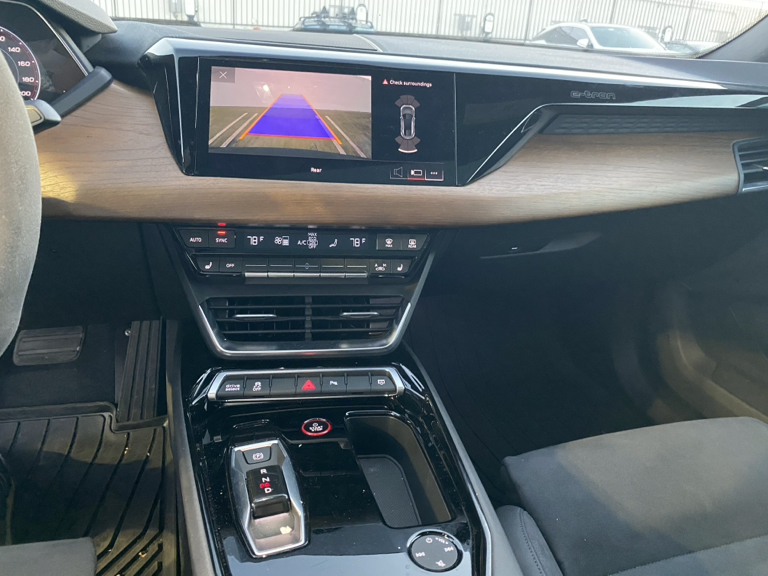 2023 AUDI E-TRON GT PREMIUM PLUS — фото 8