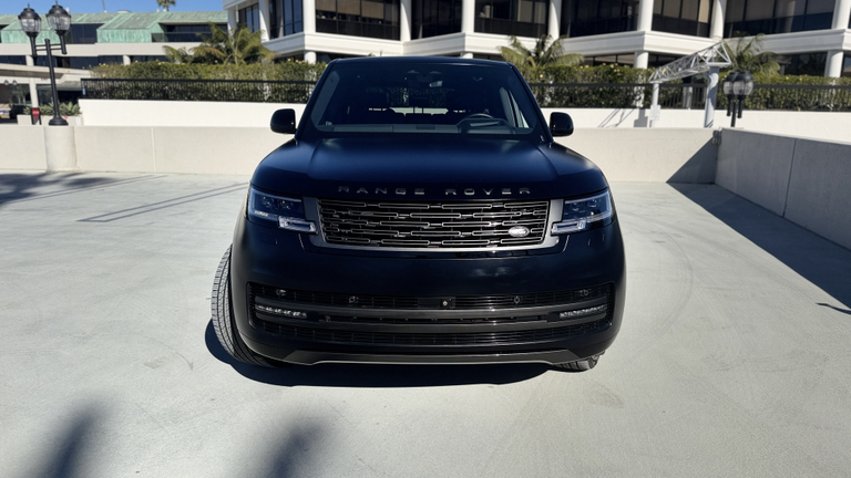 صورة 6 لـ 2023 LAND Rover RANGE ROVER P530 SE SWB