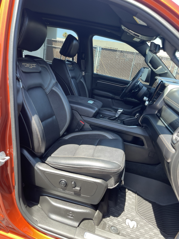 2024 RAM 1500 TRX — миниатюра 20