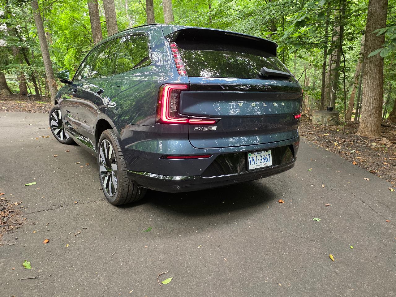 صورة مصغرة 4 لـ 2025 Volvo EX90 TWIN MOTOR PERFORMANCE ULTRA 7-SEAT