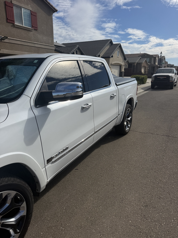 2020 RAM 1500 LIMITED — миниатюра 11