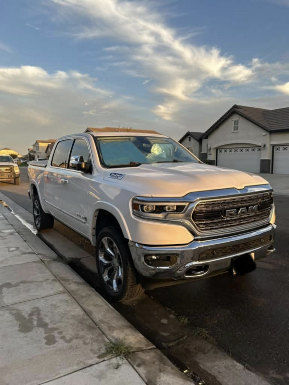 2020 RAM 1500 LIMITED — фото 2