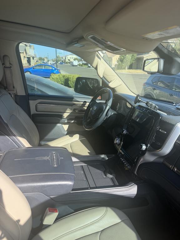 2020 RAM 1500 LIMITED — миниатюра 15