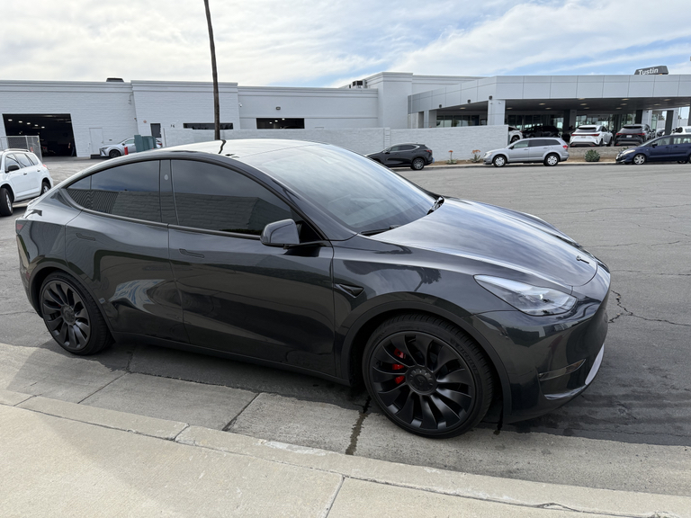 صورة مصغرة 4 لـ 2024 Tesla MODEL Y PERFORMANCE