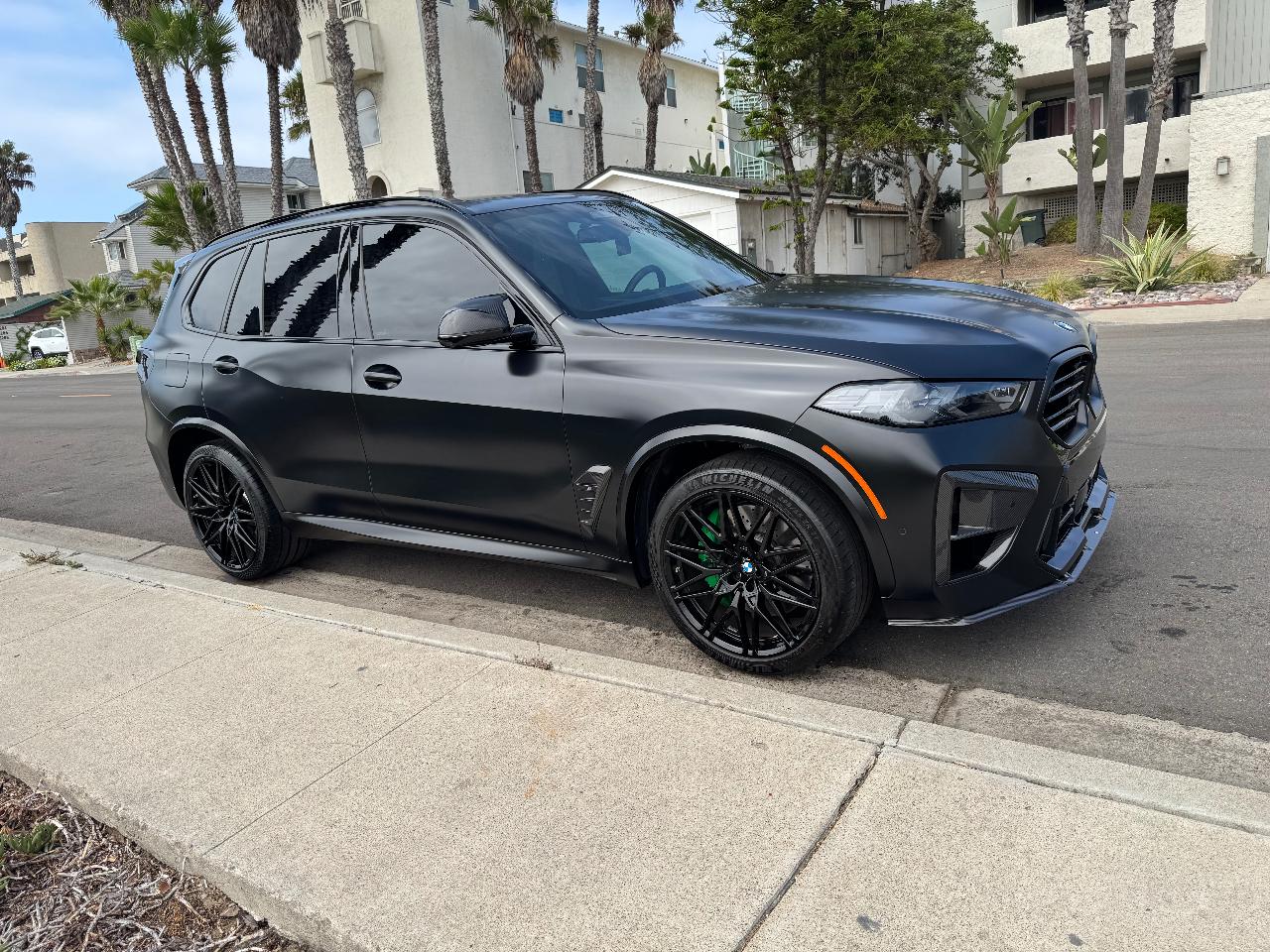 صورة 1 لـ 2025 BMW X5 M COMPETITION