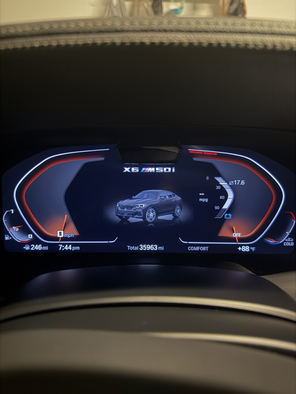 2021 BMW X6 M50I 照片 11