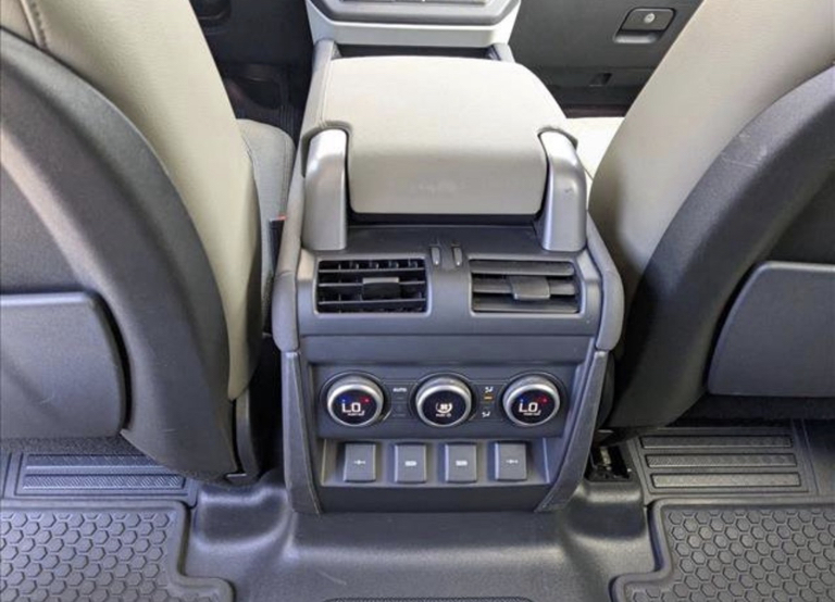 2020 LAND Rover DEFENDER 110 SE 照片 7