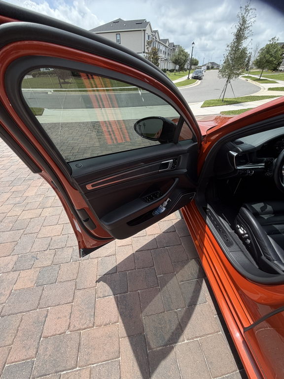 صورة مصغرة 8 لـ 2020 Porsche PANAMERA PANAMERA GTS