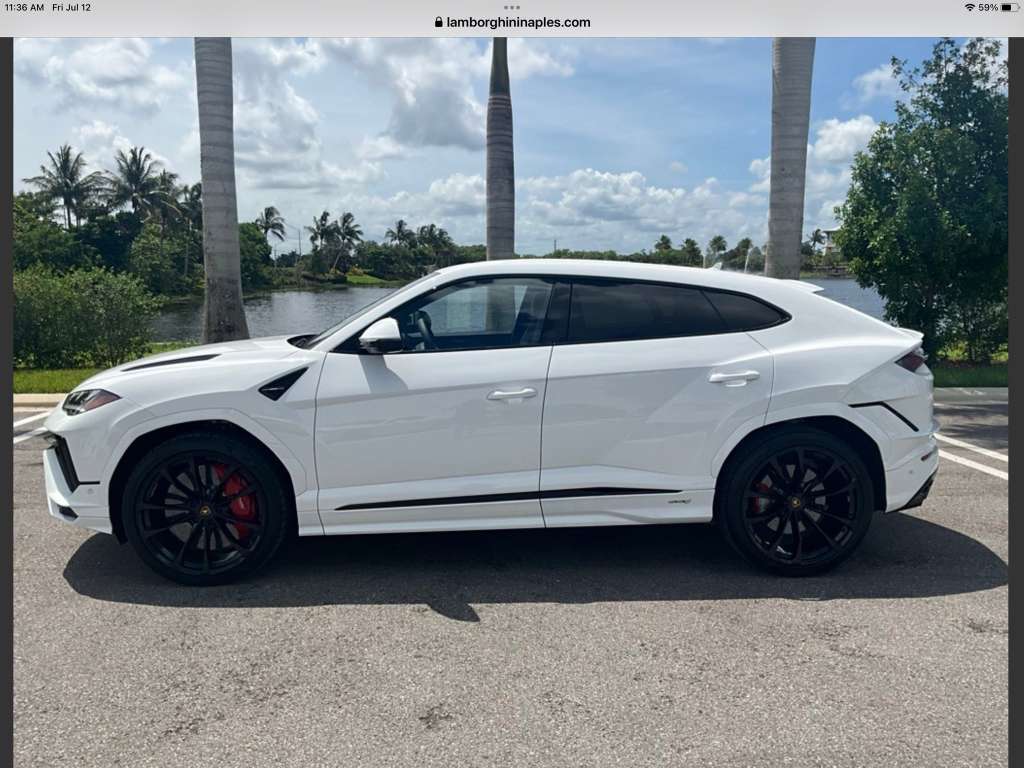 صورة مصغرة 12 لـ 2024 Lamborghini URUS S