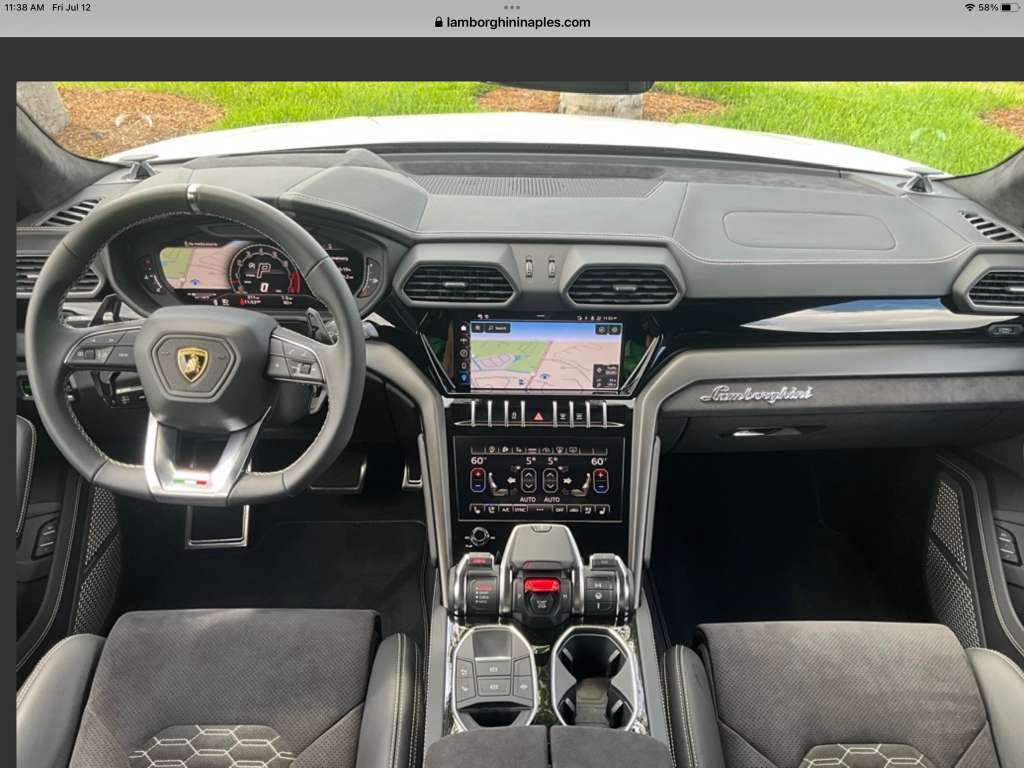 صورة 6 لـ 2024 Lamborghini URUS S