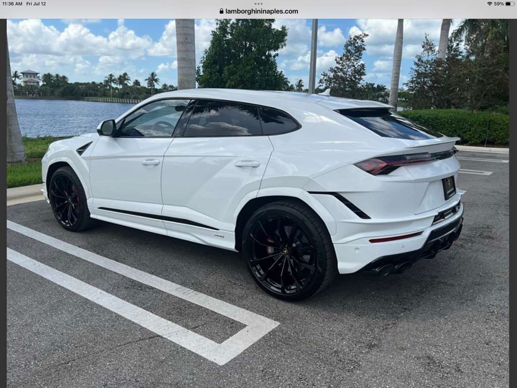 صورة مصغرة 11 لـ 2024 Lamborghini URUS S