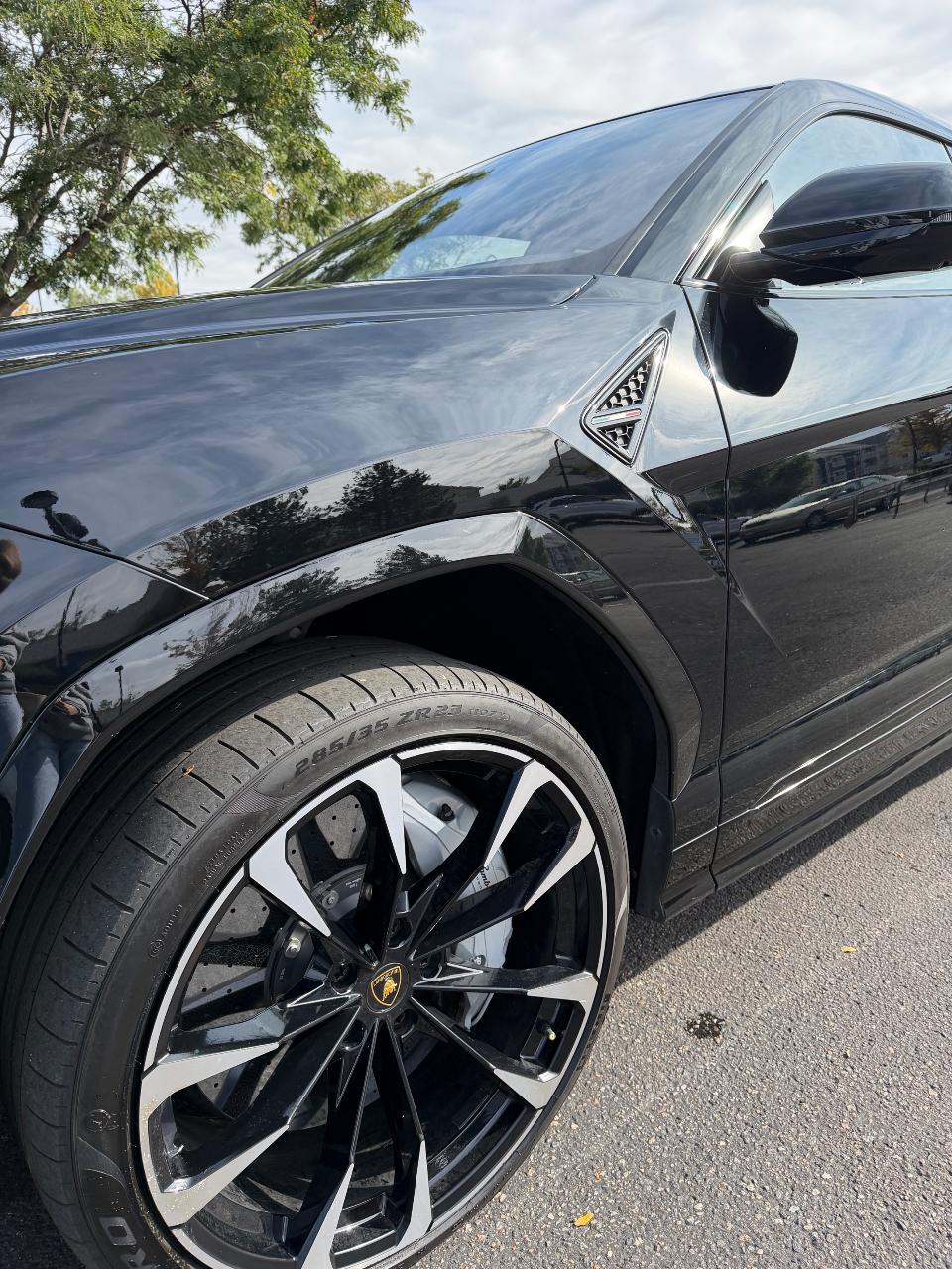 2022 Lamborghini URUS BASE 缩略图 12