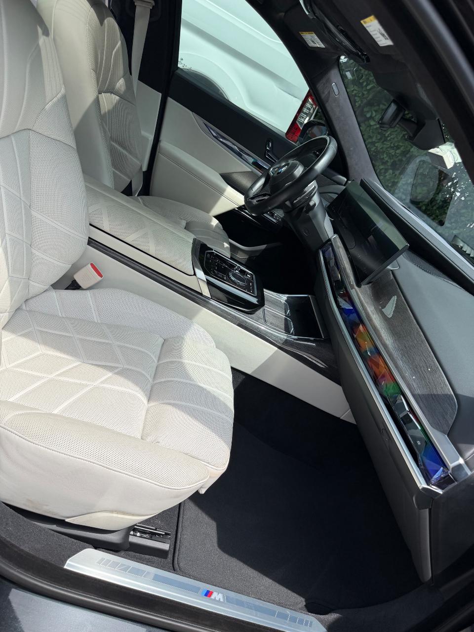 2023 BMW 760 I XDRIVE — миниатюра 17