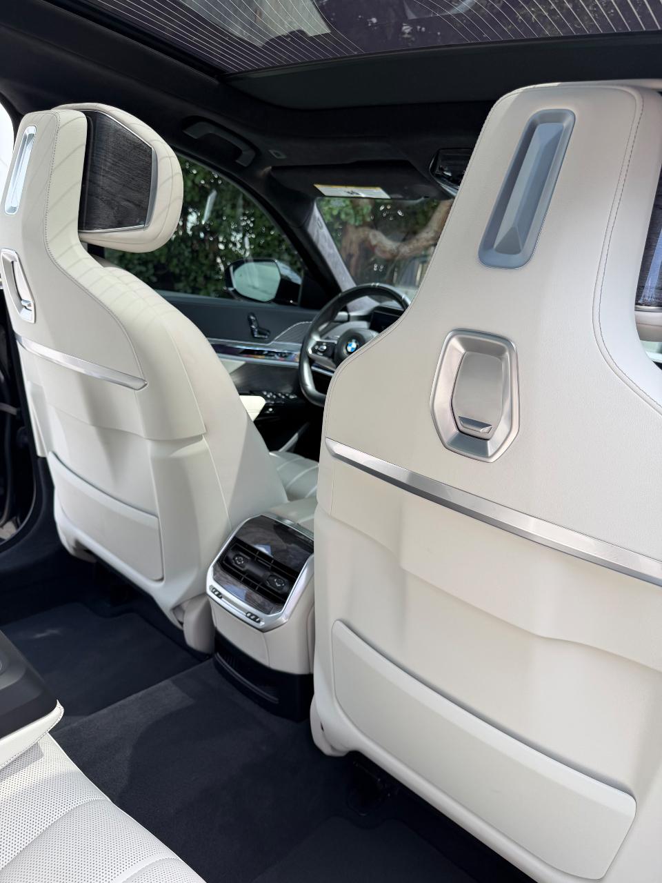 2023 BMW 760 I XDRIVE — миниатюра 18