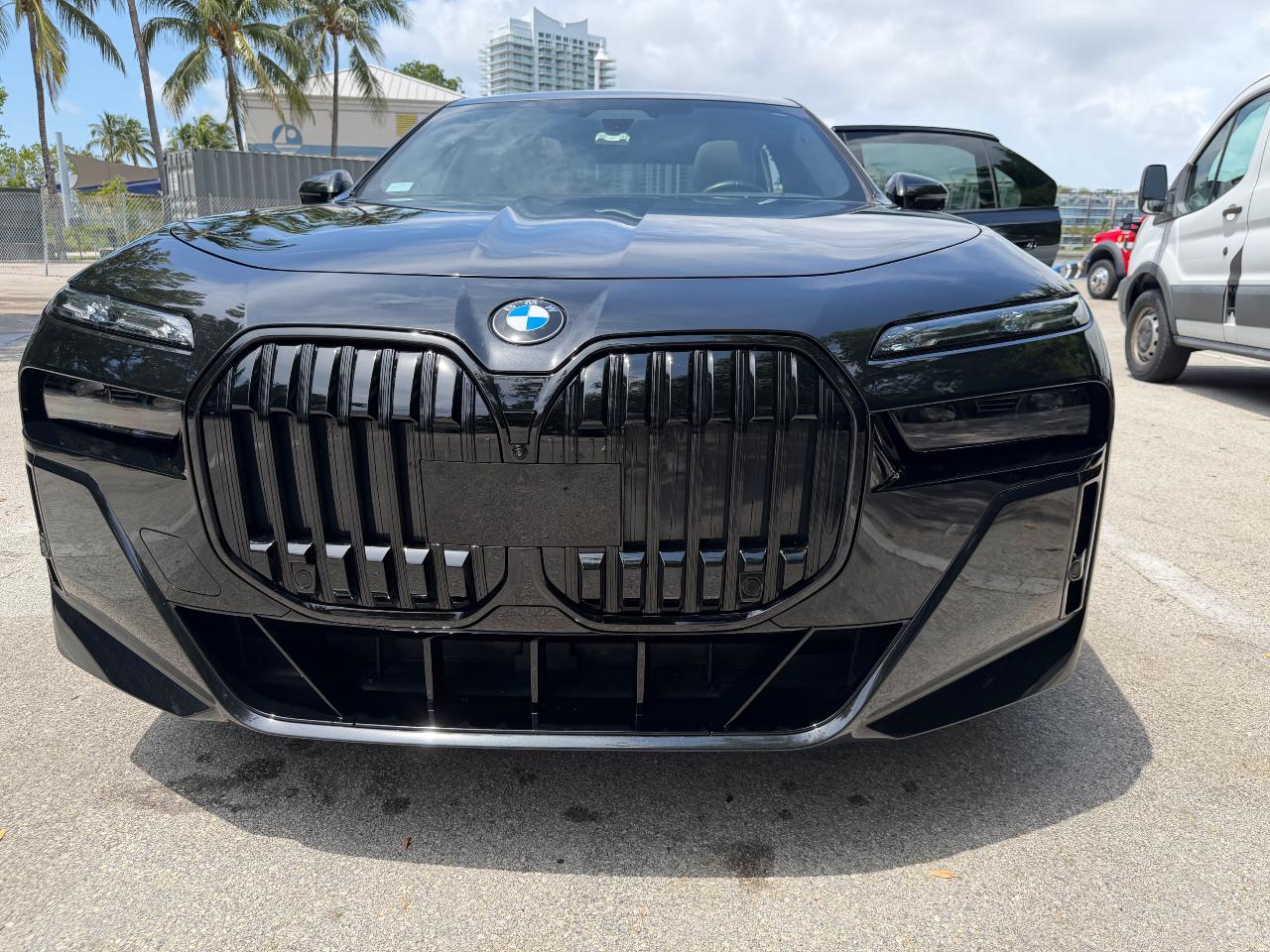 2023 BMW 760 I XDRIVE — миниатюра 27