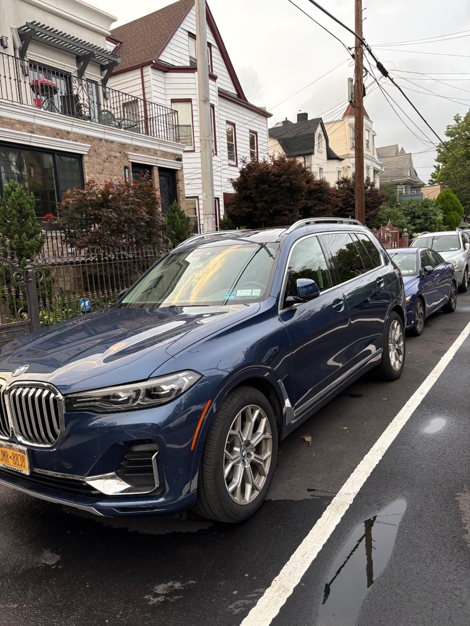 صورة 3 لـ 2020 BMW X7 XDRIVE40I