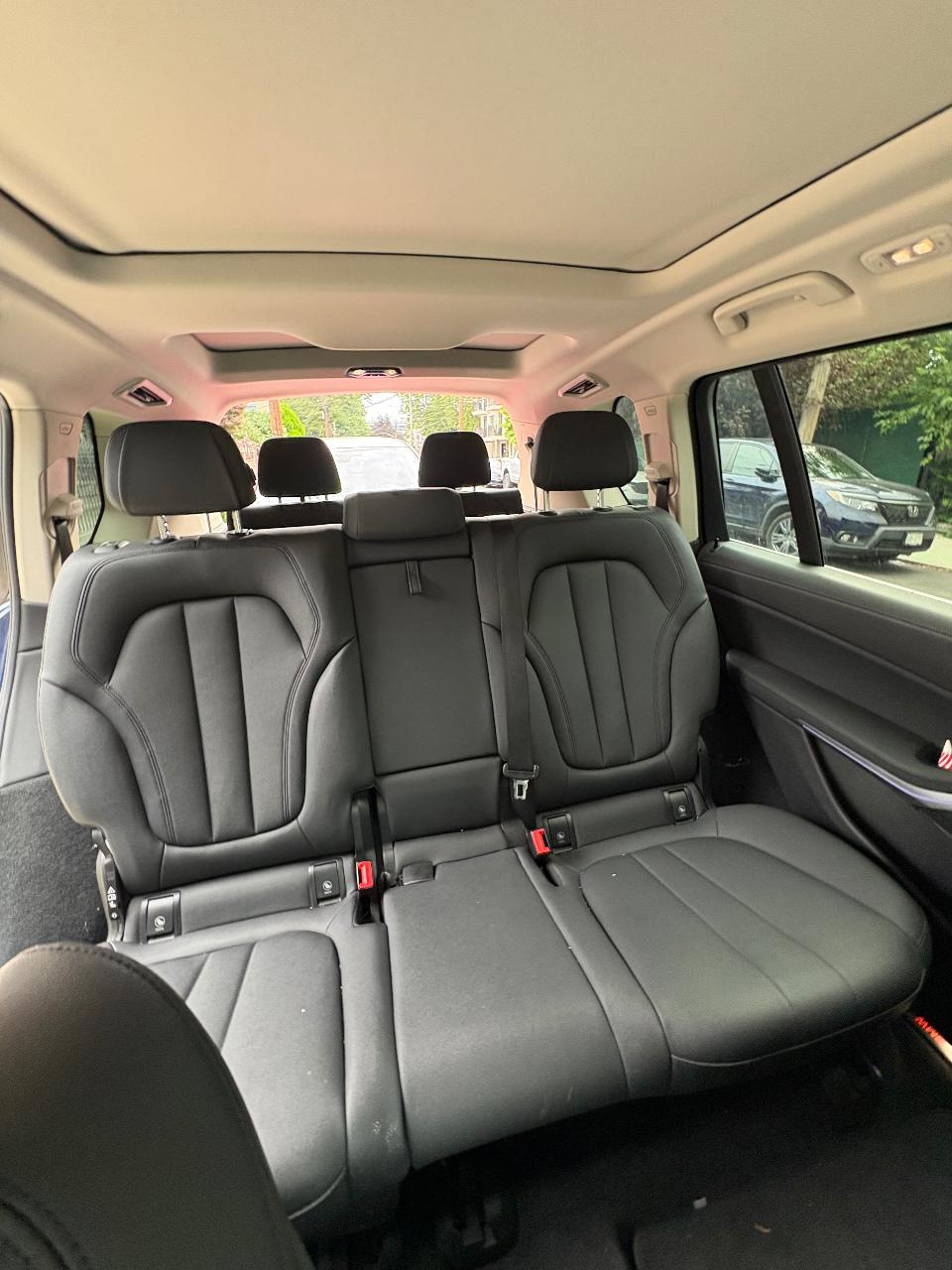 صورة 7 لـ 2020 BMW X7 XDRIVE40I