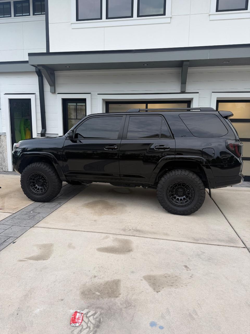 صورة 2 لـ 2023 Toyota 4RUNNER SR5