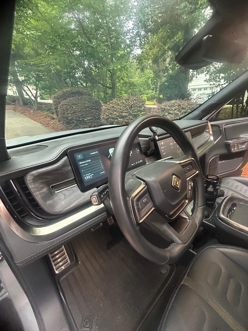 صورة 8 لـ 2022 Rivian R1T ADVENTURE PACKAGE