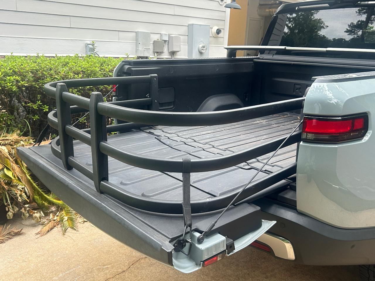 صورة 3 لـ 2022 Rivian R1T ADVENTURE PACKAGE