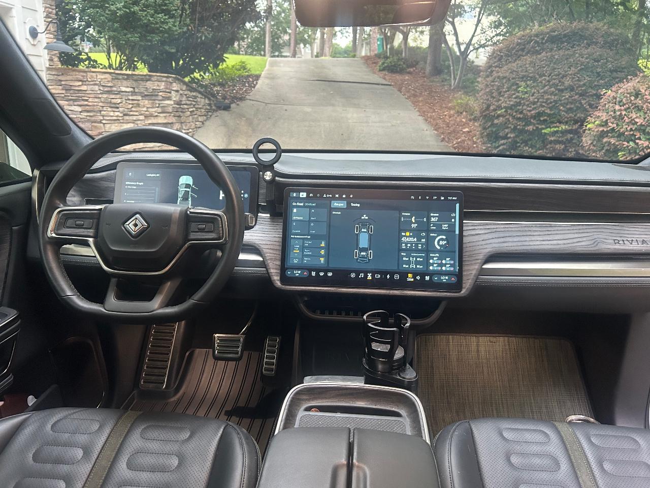 صورة 10 لـ 2022 Rivian R1T ADVENTURE PACKAGE