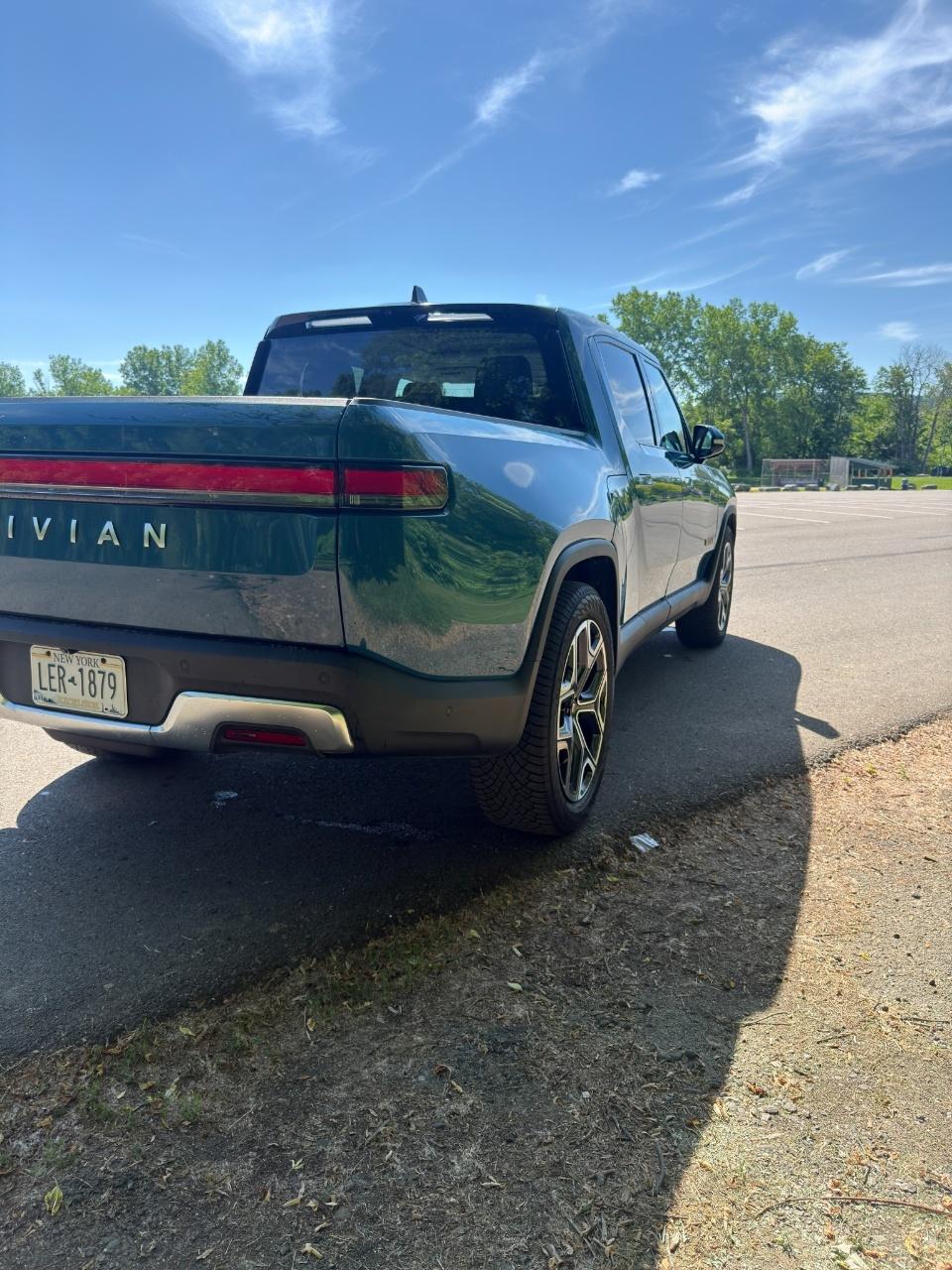 2023 Rivian R1T ADVENTURE QUAD-MOTOR LARGE PACKAGE 照片 7
