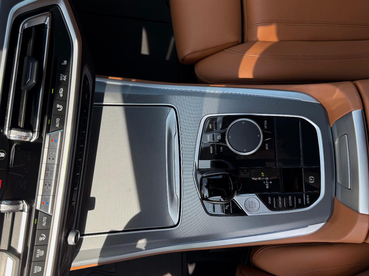 صورة مصغرة 14 لـ 2022 BMW X5 XDRIVE40I