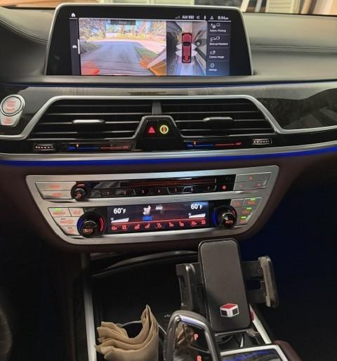 2020 BMW 750 I XDRIVE 照片 22